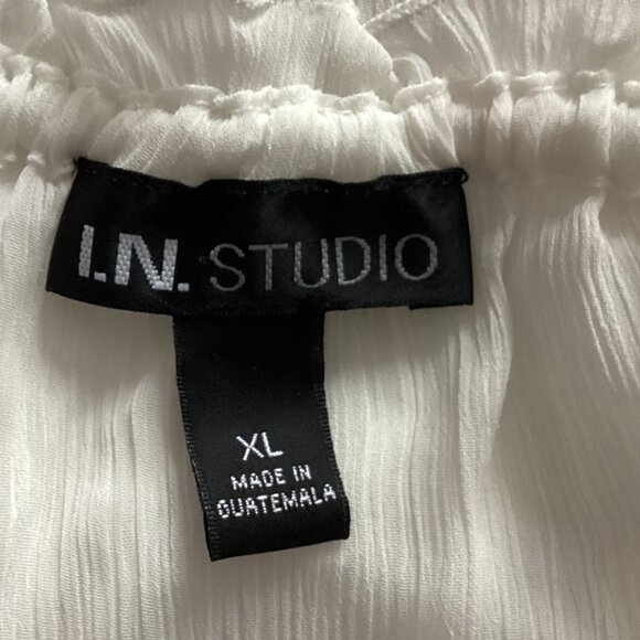 I. N. Studio Women's Blouse Camisole Lining Top Feminine Sheer Size XL - Picture 5 of 6